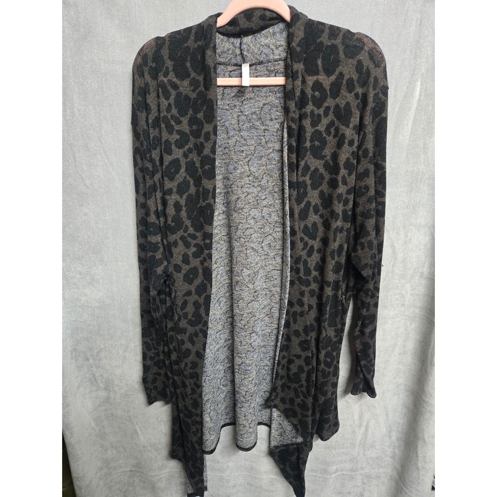 Womens Leopard Print Open Front Cardigan Gray Black Knit Draped J207112RL USA